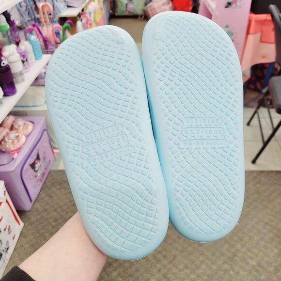 Brand New Sanrio Cinnamoroll Blue Slippers Size: US 7.5 - 8.5 - Picture 8 of 9
